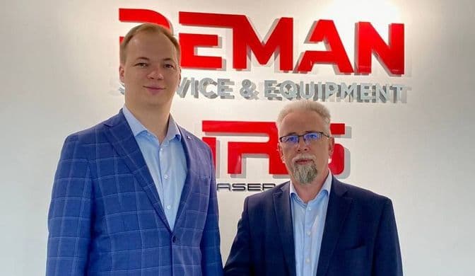 Встреча молодых специалистов и стипендиатов благотворительной программы А.В. Батакова из числа аспирантов Уральского горного университета с Директором Департамента по труду и занятости населения Свердловской области Д.А. Антоновым 